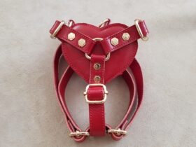 قلاده کتفی چرم طبیعی مدل قلب